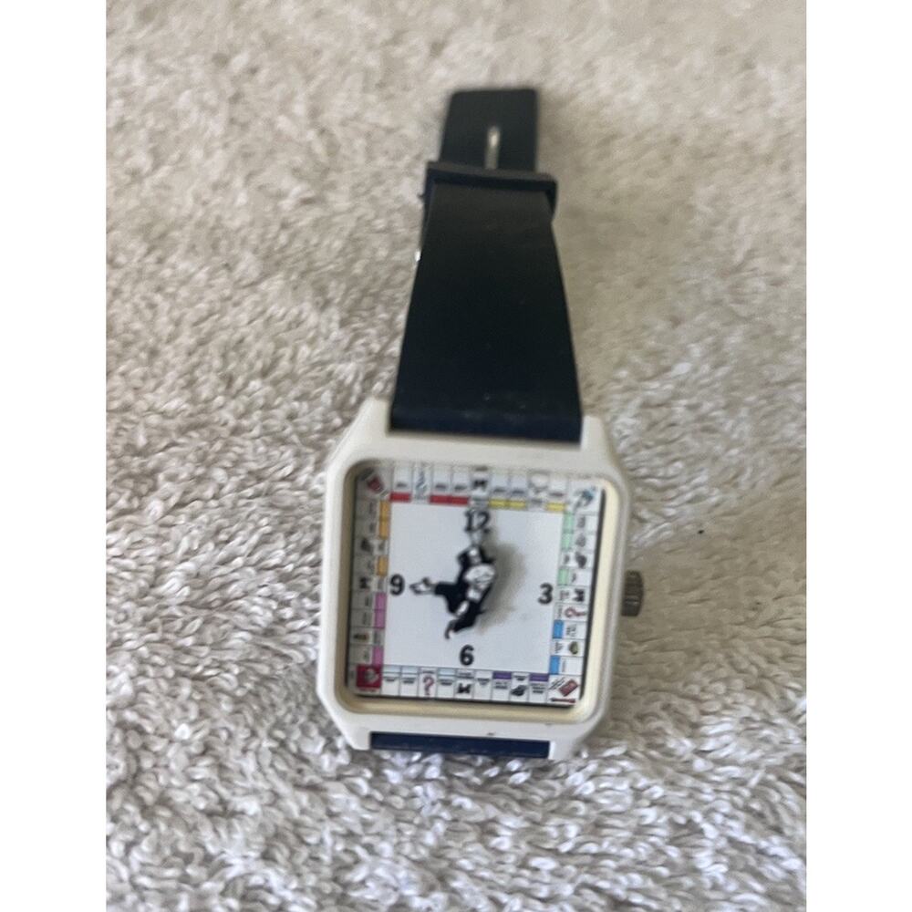 MONOPOLY QUARTZ WATCH WORKING WITH NEEDS NEW BATTERY